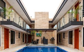 Hotel 28 Cancun